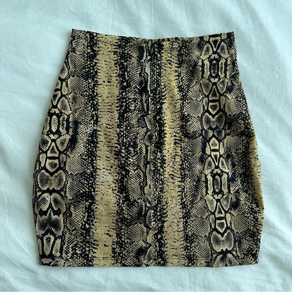 motel snakeskin mini skirt - Picture 3 of 5